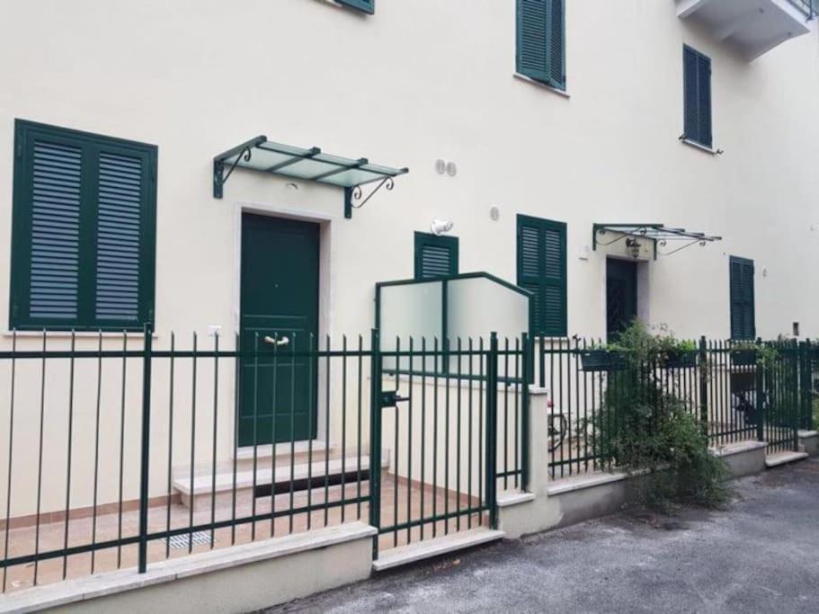Appartamento Moderno A 15 Minuti Dal Centro Di Roma Eksteriør bilde